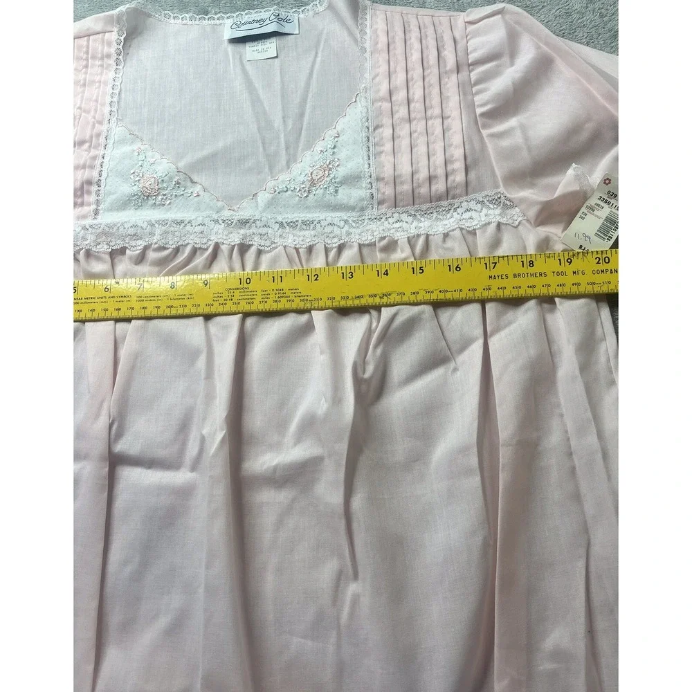 Courtney Cole Vintage‎ Pink Nightgown Embroidered Lace Pintuck Cotton Blend M